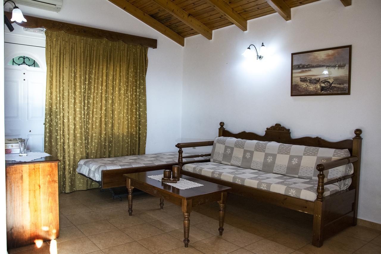 Plakalona Apartments Exopoli Extérieur photo