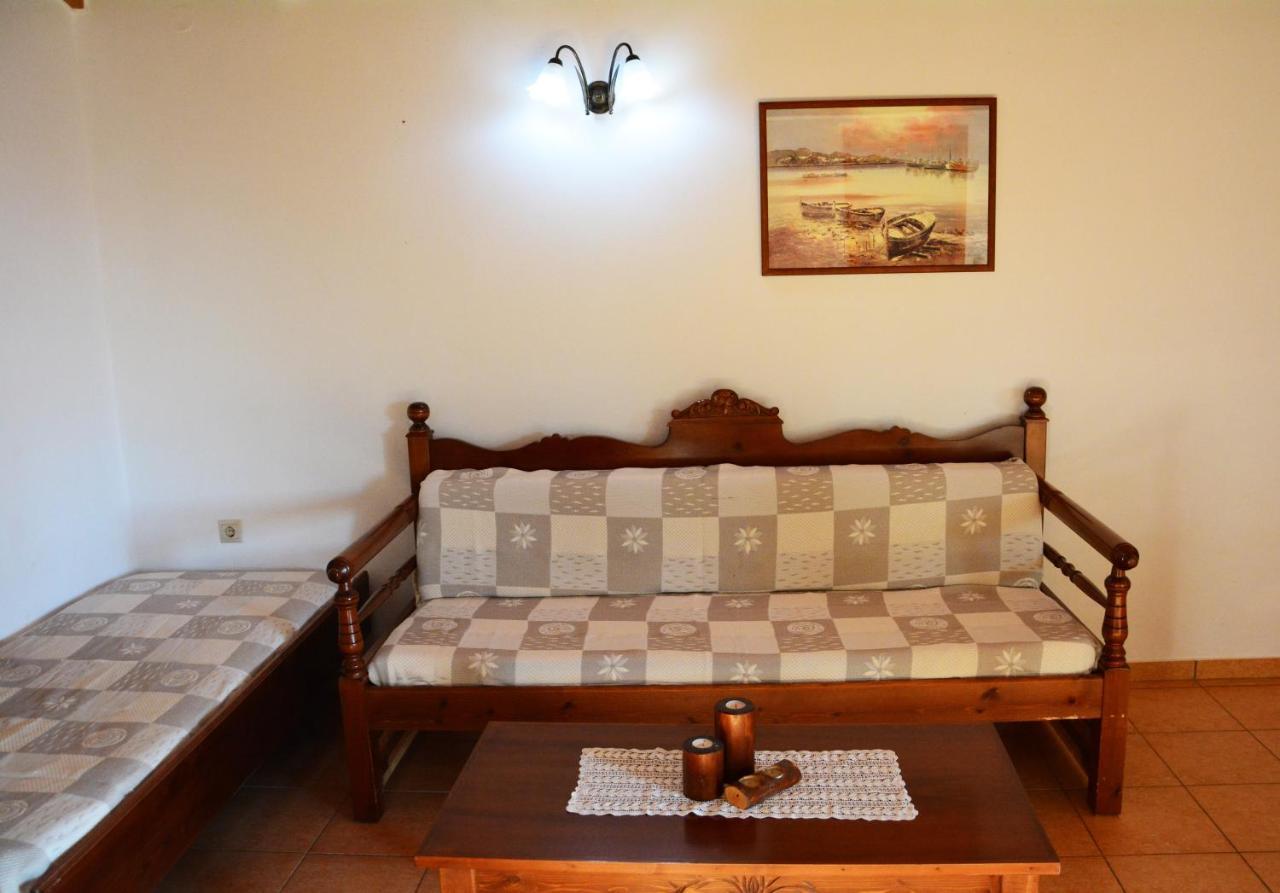 Plakalona Apartments Exopoli Extérieur photo